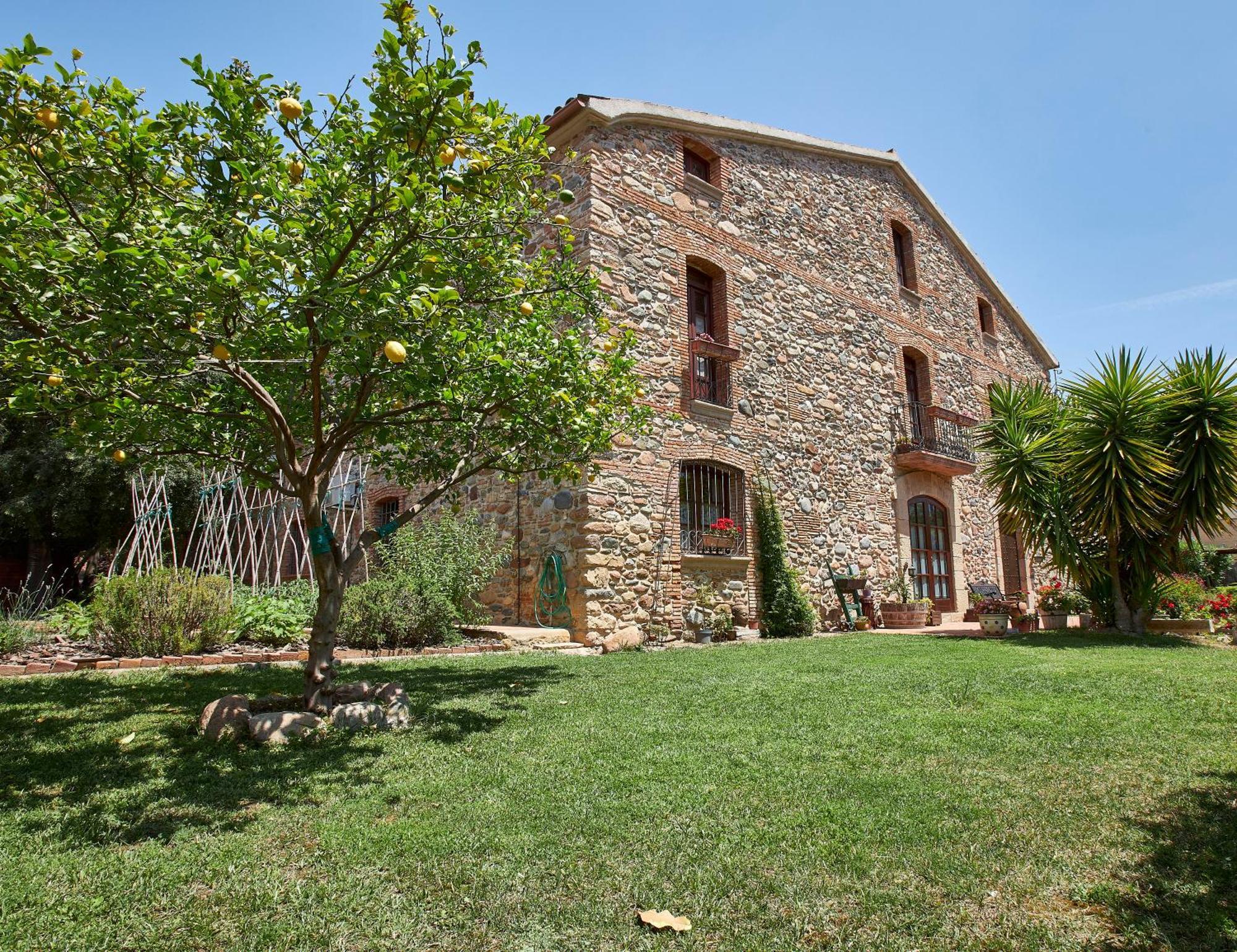 Mas Can Calet Aparthotel Les Franqueses del Vallès Екстериор снимка